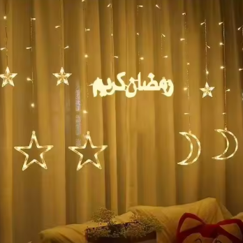 أضواء نجوم وهلال رمضان كريم 🌙✨